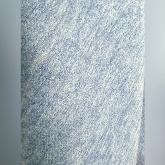 Acne Studios 100% Virgin Wool Made in Italy Fringed Large Scarf Shawl wrap - Picture 10 of 10